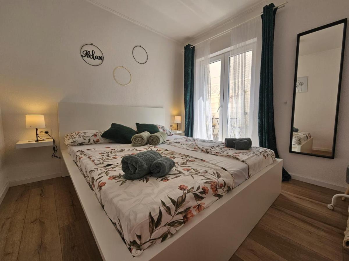 Apartment Melani Vir Exteriör bild