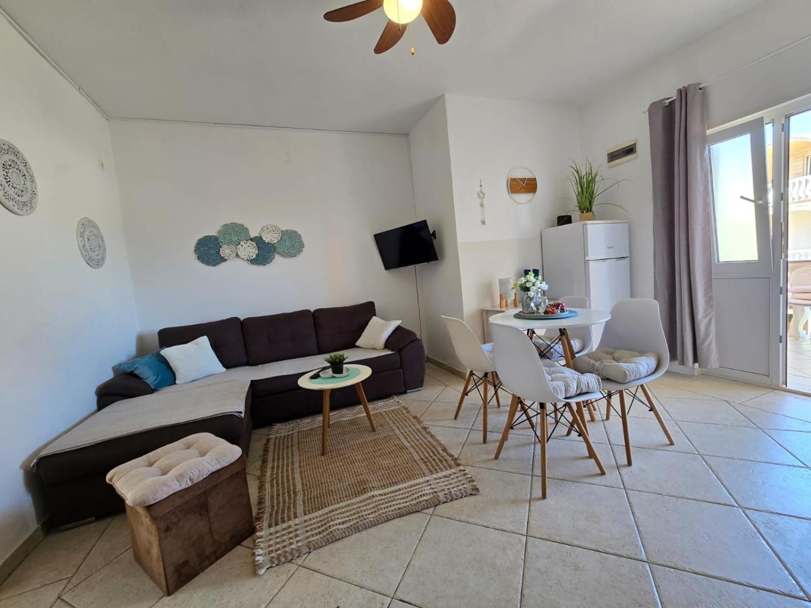 Apartment Melani Vir Exteriör bild